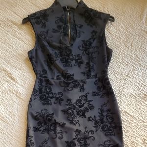 A touch of velvet Mao Neck dress